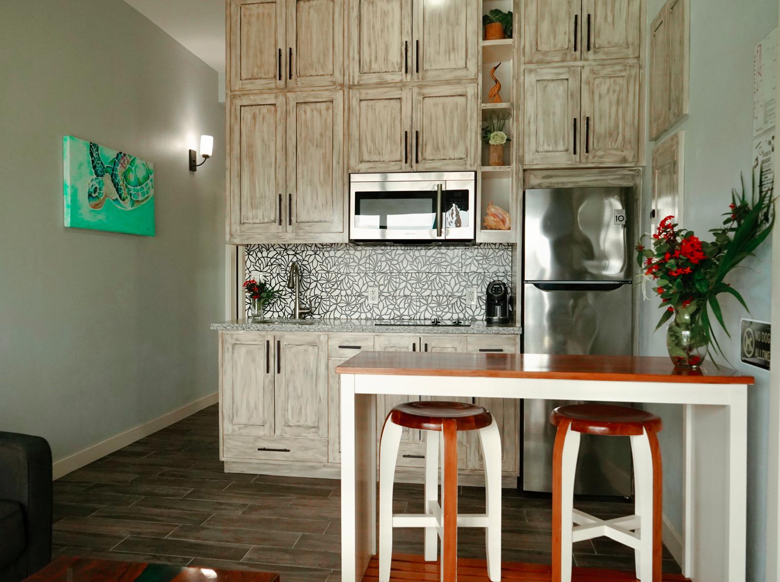 Villa kitchen with dining table and chairs